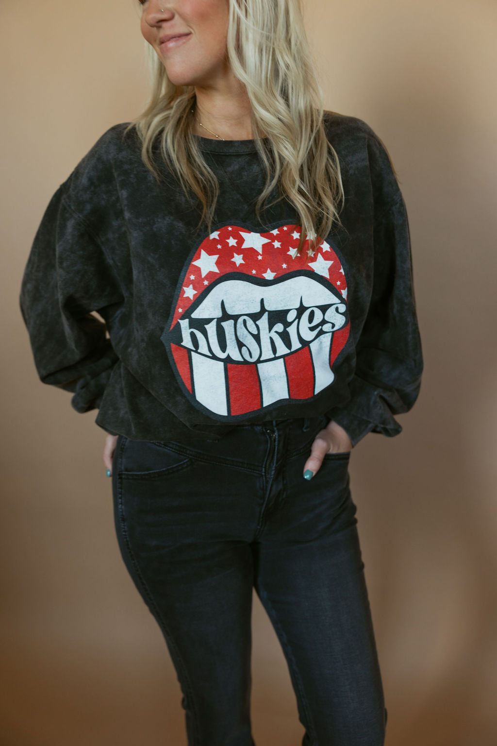 Huskies Distressed Lips | Adult Mineral Wash Crewneck-Women - Tops - Crewnecks-Sister Shirts-Sister Shirts, Cute & Custom Tees for Mama & Littles in Trussville, Alabama.