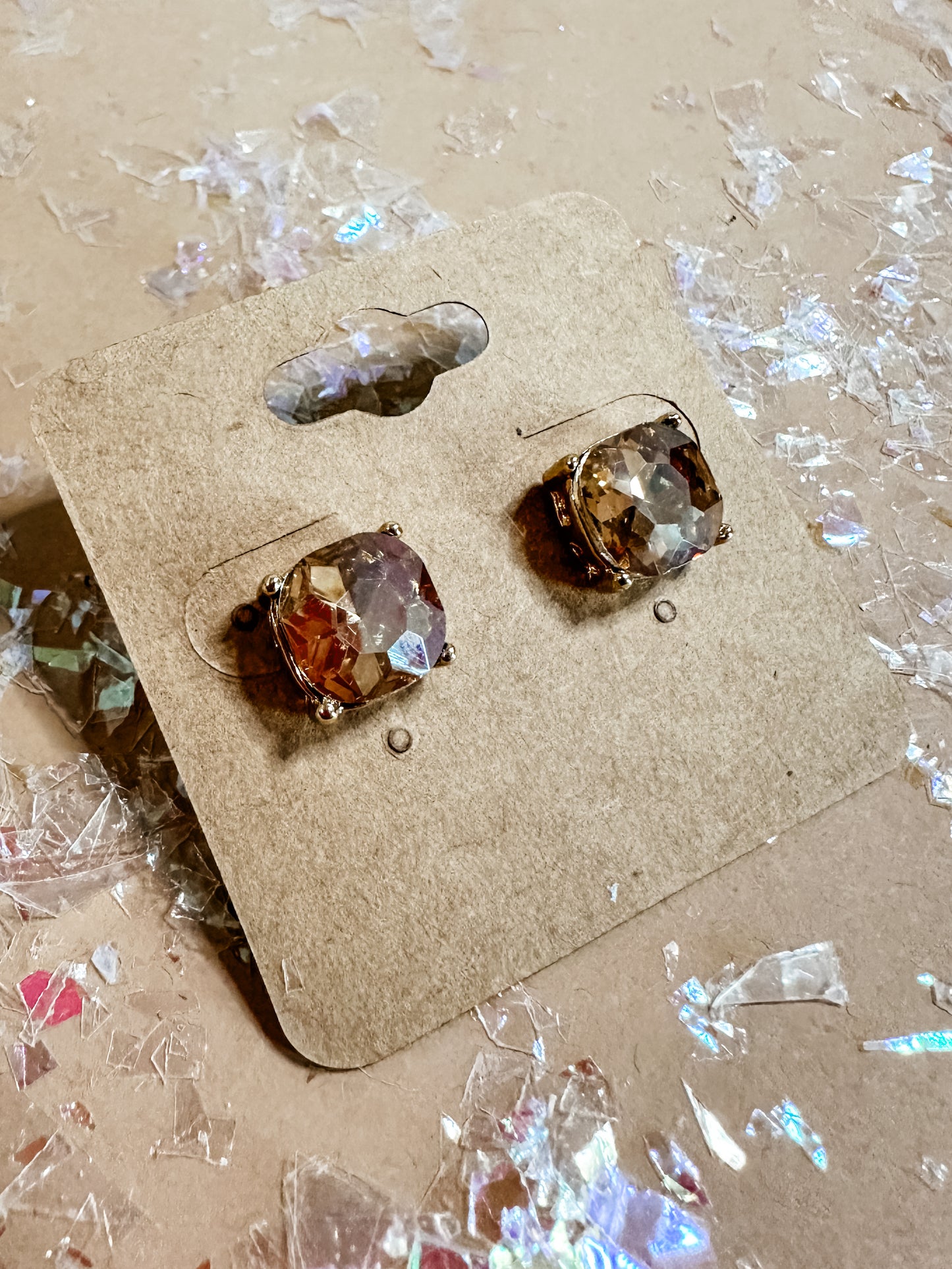 Load image into Gallery viewer, Druzy Stud Earrings-Sister Shirts-Sister Shirts, Cute &amp;amp; Custom Tees for Mama &amp;amp; Littles in Trussville, Alabama.
